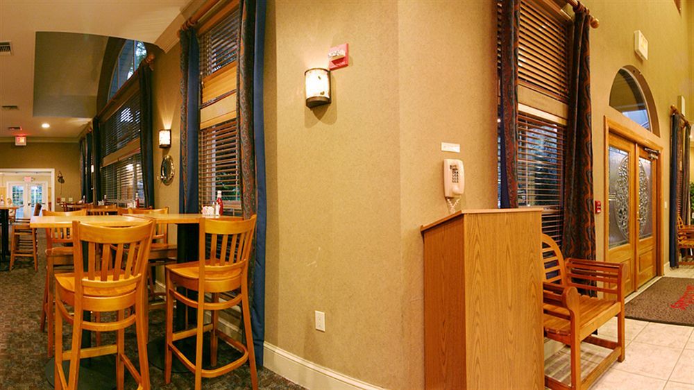 Mainsail Tampa Extended Stay Buitenkant foto
